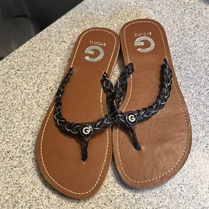 Guess sandals, sz 6, black